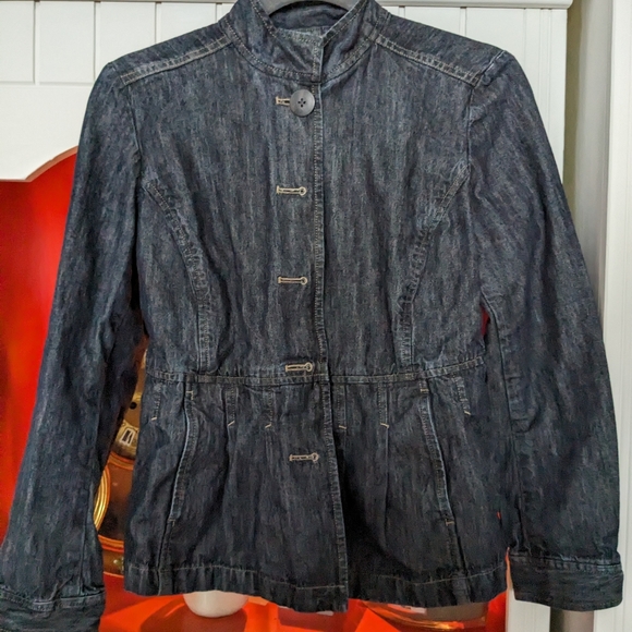 Size 2 J Jill Jean jacket - Picture 1 of 2
